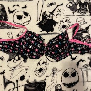 Morbid threads bra